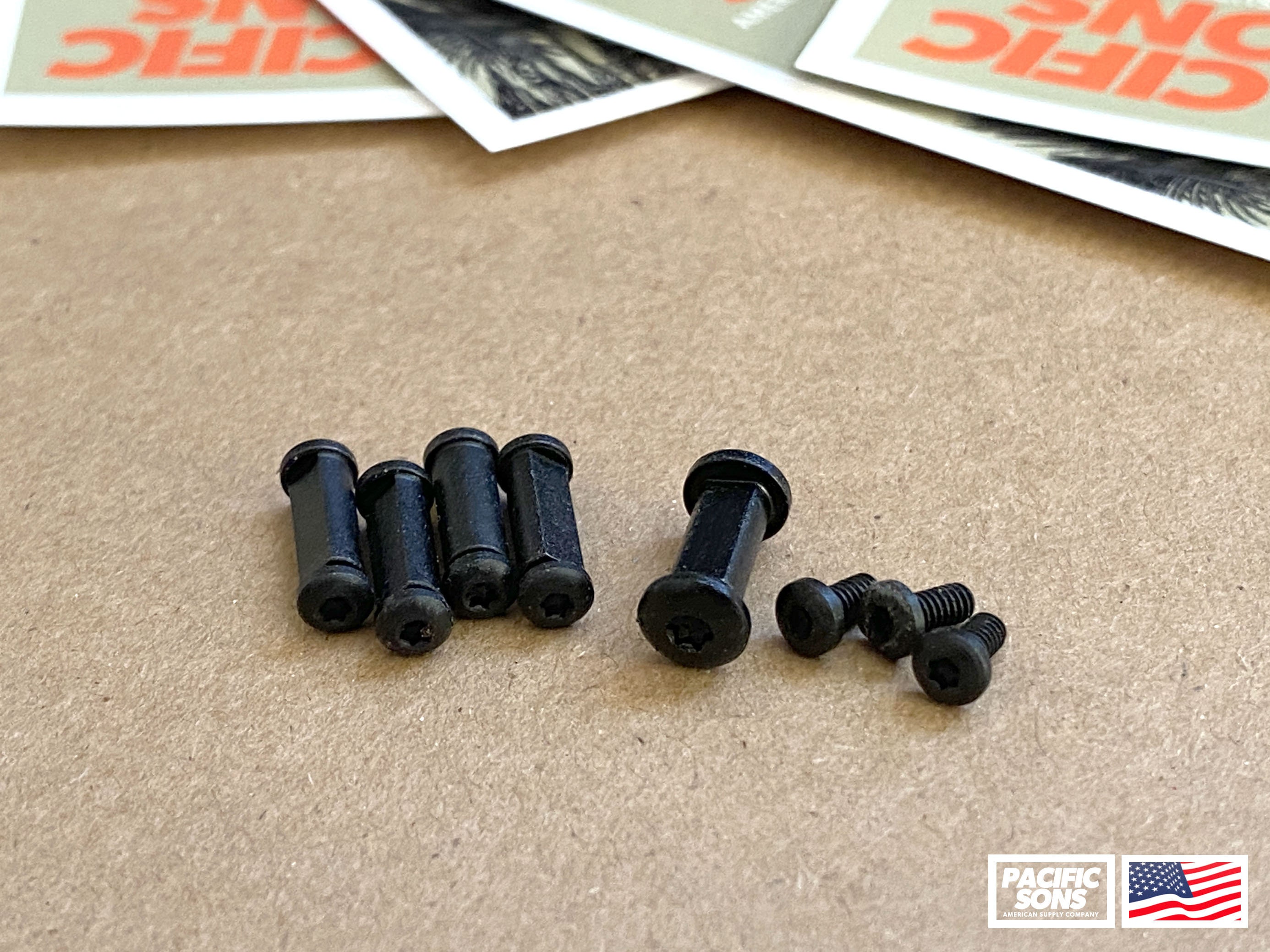 Complete Screw & Pivot Kits for Spyderco Delica and Spyderco Endura