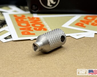 thumbnail image 2 of Disassemble Your Microtech UT With This DIY Screwdriver Tool – Removes Those Tricky Screws! 2 of 5