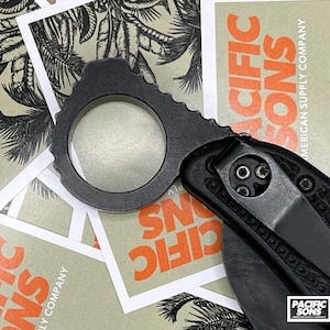 Black Quick Draw Ring/ Back Spacer - for the Spyderco Delica & Endura