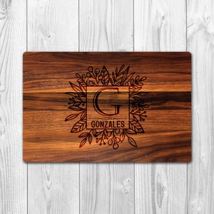 Customized Cutting Board Handmade Gift, Personalized Couple Cutting Board Present, Laser Engraved Wedding Anniversary Newlywed Engagement