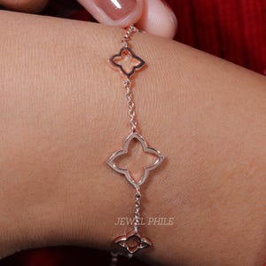 14k Gold Clover Bracelet Perfect Bracelet for Woman Fine Jewelry Dainty Gold Bracelet Clover Shape Bracelet Birthday Gifts Delicate Bracelet