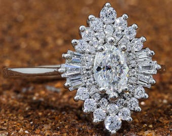 Anello Art Déco con moissanite ovale, baguette, stella a doppio alone, in oro bianco massiccio, vintage, di grande effetto, regalo per anniversario di matrimonio.