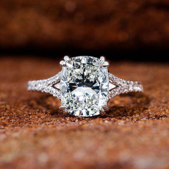 Elongated Cushion Cut Diamond Engagement Ring 3.5 CT IGI CERTIFIED Labgrown Diamond Ring Solitaire Bridal Ring With Split Shank Promise Ring