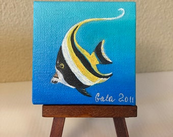 Original "Kihikihi Fish" 3" x 3" Mini painting on canvas, Tiny oil painting, Miniature fine art, Oil painting on an easel