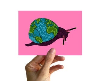 Carte postale A6, escargot avec globe