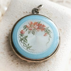Beautiful Antique French c1910s Guilloche Silver Hand Painted Roses Enamel Locket, Round Photo Holder Pendant, Vintage Wedding, Gift for Her