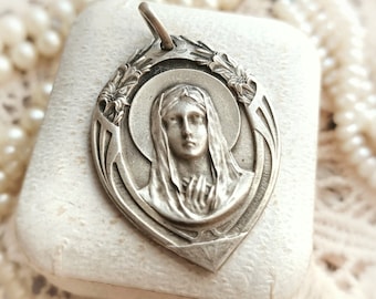 RARE Beautiful Big Antique French Virgin Mary Silvered Medal, Religious French 1910s Art Nouveau Medal, Catholic Pendant, Gift for Her