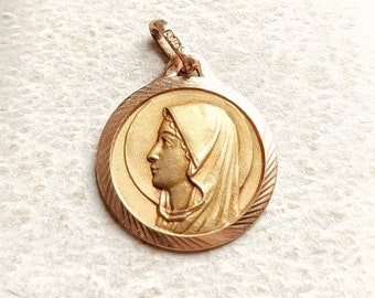 Schöne französische antike Gold gefüllte Jungfrau Maria Medaille, französische 1920er Jahre Gold Art Deco religiöse Medaille, Taufgeschenk, katholisches Geschenk für Sie