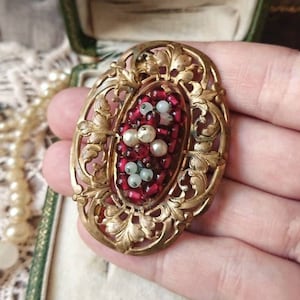 Beautiful Big French Antique c1910s Ornate Frame Faux Pearls & Garnet Glass Beads Brooch, Red Floral Oval Pin, Vintage Wedding, Gift for Her
