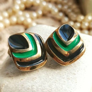 Beautiful French Vintage c1940s Green and Black Enamel Gold Tone Metal Geometric Clip On Earrings, Minimalist Vintage Jewelry, Gift for Her