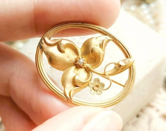 Beautiful 18k French Antique Solid Gold c1900s Art Nouveau Floral Dainty Oval Brooch, Edwardian 18k Gold Flower Pin, Gift for Her or Him