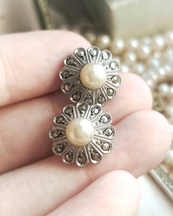 Beautiful Antique French Pearls & Marcasites Flow… - image 1