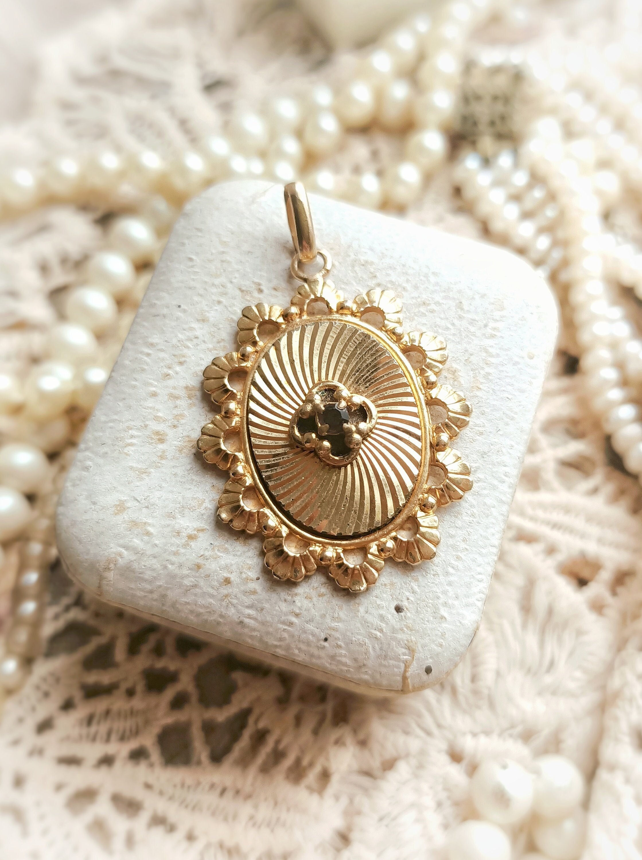 Beautiful BIG French Vintage c1940s Gold Filled Shiny Swirl Pattern Ornate Frame Radiant Oval Pendant, Vintage Wedding, Gift for Her