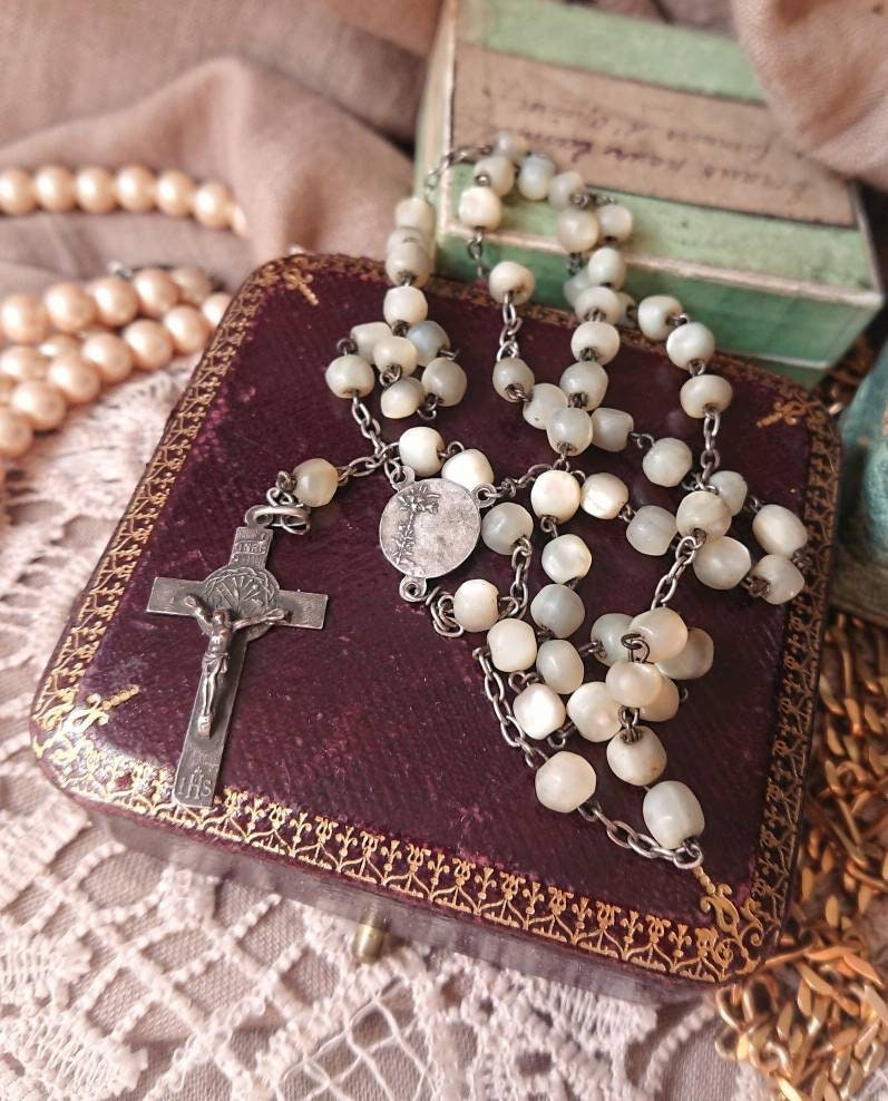 Unique Français Ancien Rosaire en Argent de Nacre Polie à La Main Du Xixe Siècle, Croix d'argent Rel