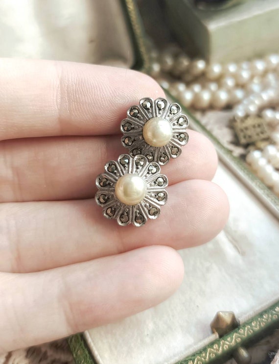 Beautiful Antique French Pearls & Marcasites Flow… - image 6