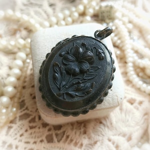 Beautiful Big French Antique XIX-Century Black Pansy Mourning Victorian Locket, Antique Glass Window Reliquary Pendant, Gift for Her