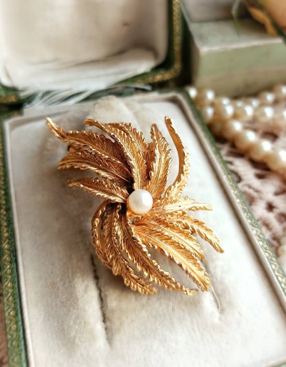 Broche Feuille En Métal Doré - Occasion, Très Bon état