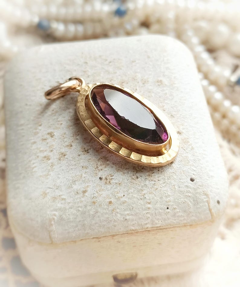 Beautiful French Vintage C1950s Ametyst Glass Stone Gold Filled Pendant