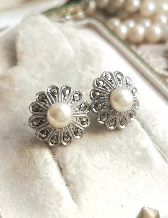 Beautiful Antique French Pearls & Marcasites Flow… - image 3