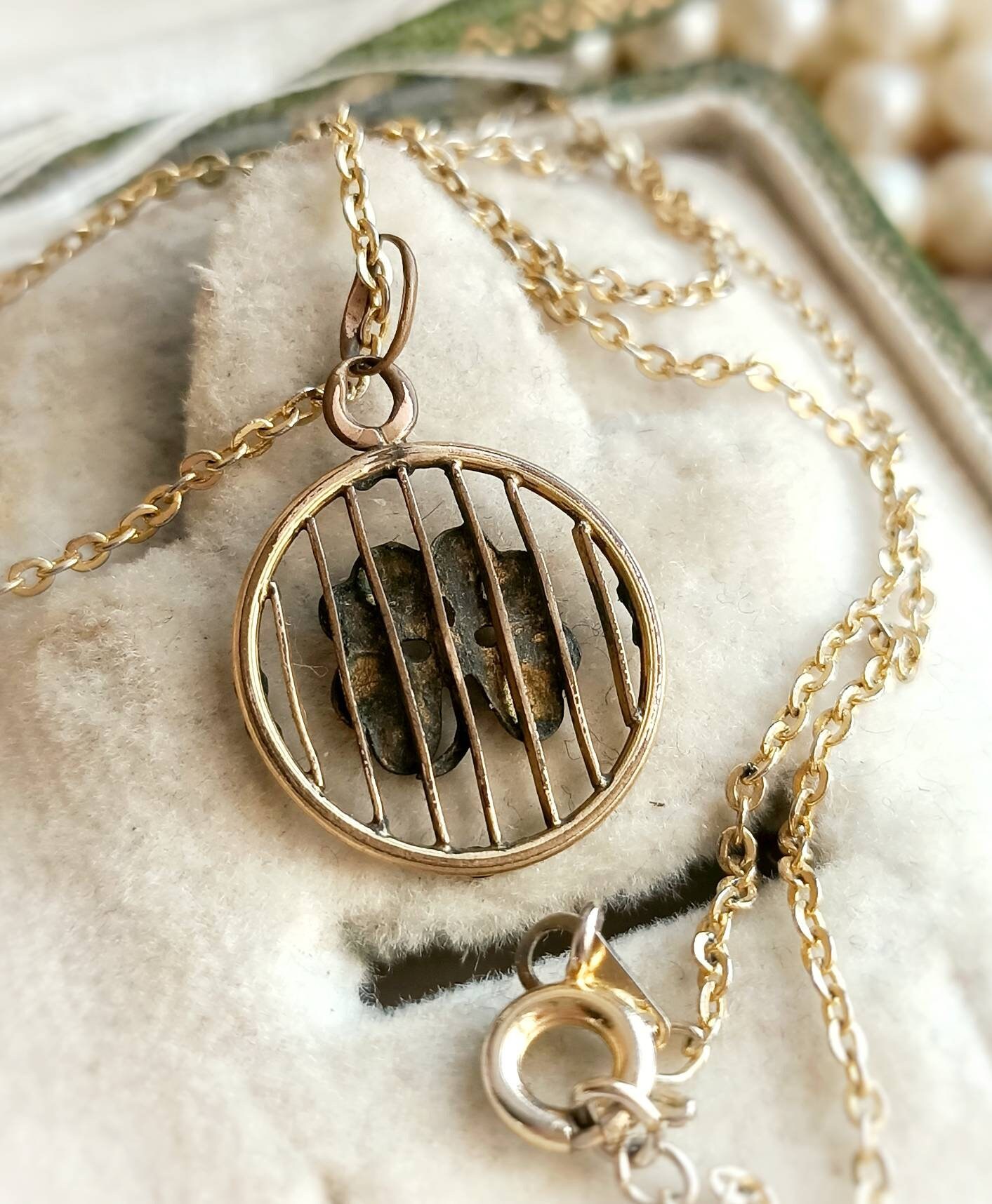 Pendentif Trèfle à 4 Feuilles Plaqué Or – Bijou Vintage Porte-bonheur – Occasion En Parfait état
