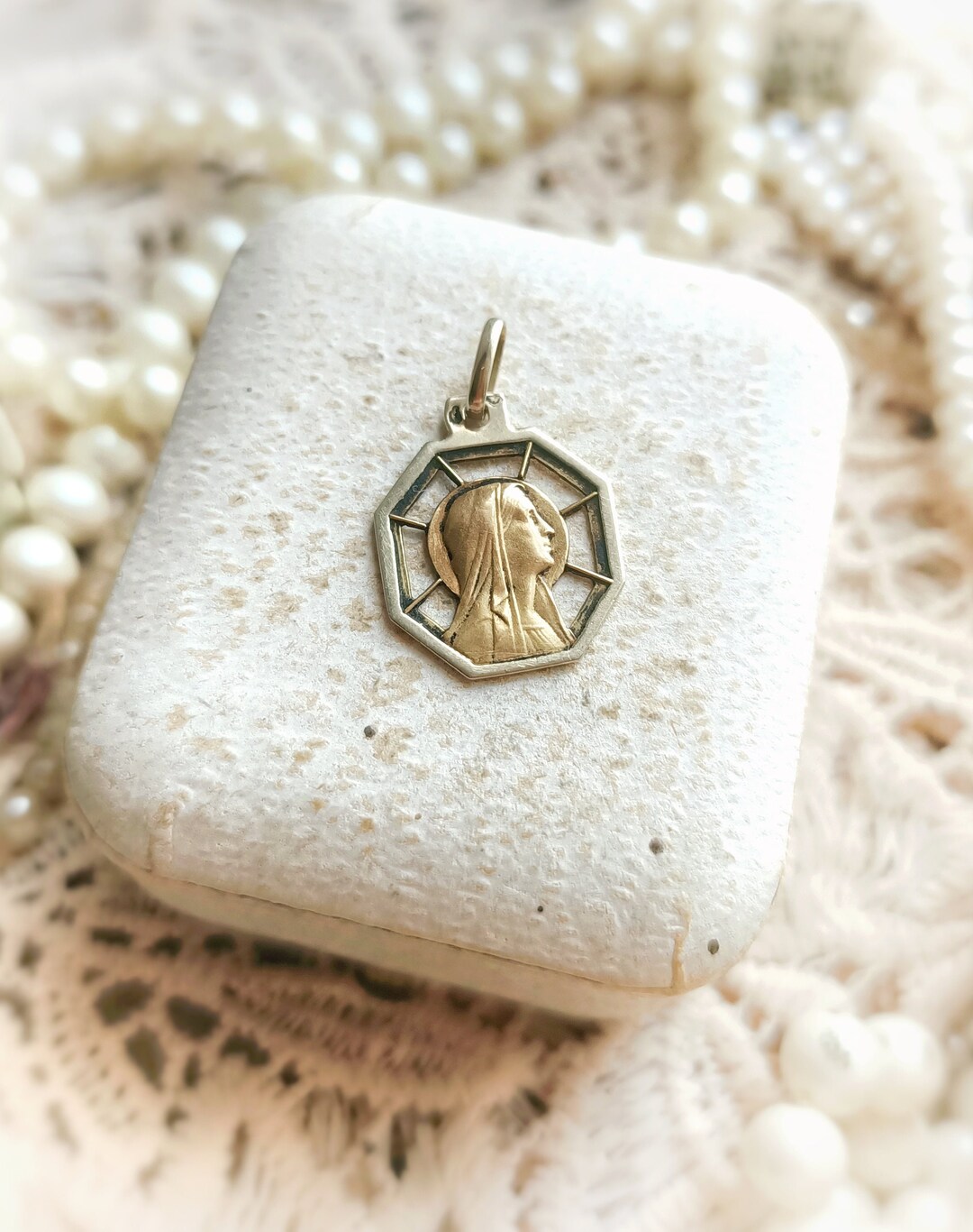 Beautiful 18k Gold French Antique Virgin Mary Octagonal Religious Medal ...