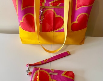 TWSET002- Title: Scarlet Heart Yellow Bottom Tote Bag And Wristlet Set