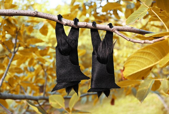 Bat Decor Halloween / Realistic Bat Decoration image