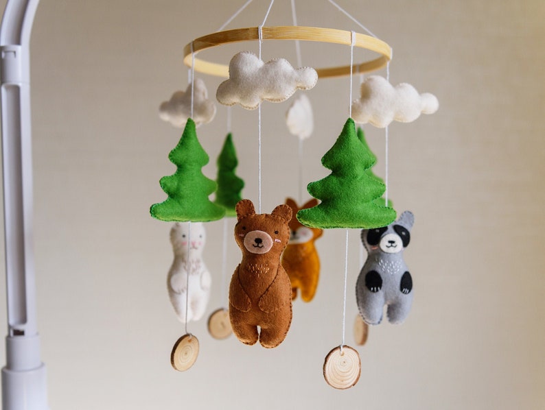 Woodland Crib Mobile Woodland Nursery Woodland Baby Shower Fox Baby Crib Mobile Bear Baby Mobile Forest Animals Mobile