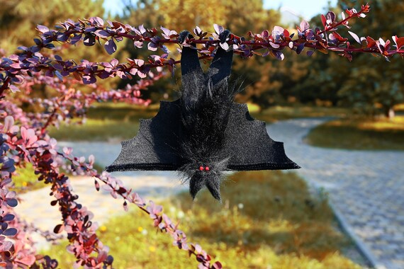 Bat Decor Halloween / Realistic Bat Decoration image