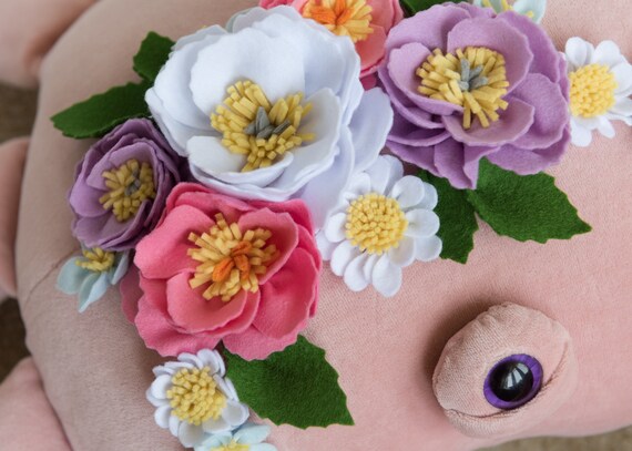 Plush Crab with Felt Flowers XL image