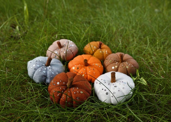 Halloween Pumpkin Brooch image