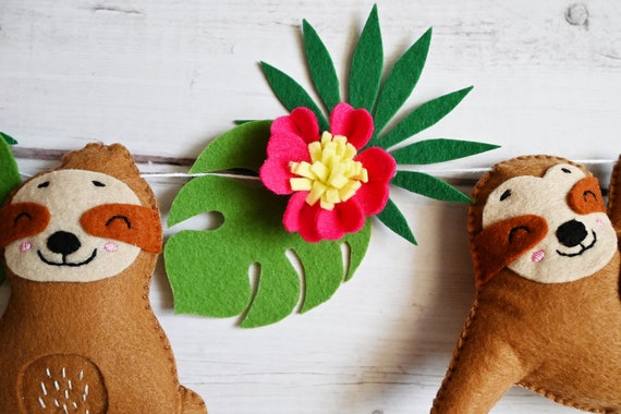 Sloth Nursery Decor Garland / Animal Felt Decorations image
