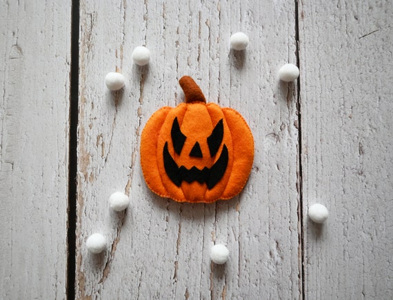 Ghost / Pumpkin, Black Bat Halloween Felt Garland image
