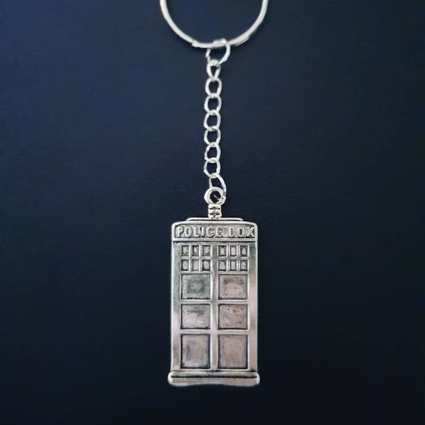 Handmade Doctor Who Police Box Tardis Keyring Necklace