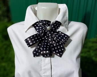 Collier cravate pour femme - Pendentif style cravate fait main - Accessoire de mode unique - Cadeau parfait pour elle