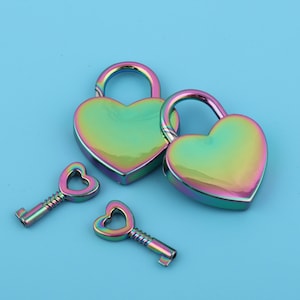 39*30mm Rainbow Bag Lock Purse Lock With Key Shaped Padlocks Handbag Lock Suitcase Love Heart Padlock Bags Hardware Supplies