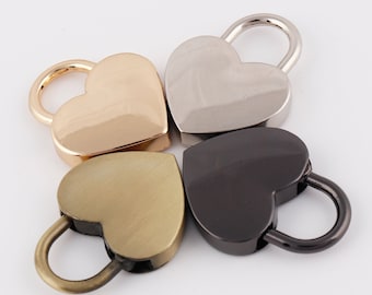 Cadenas en métal en forme de cœur avec clé Love Lock Couple Gifts Sac à main Serrure avec clé Pour les cadeaux d’amour et les cadeaux de la Saint-Valentin