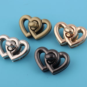 Metal Double Heart Padlock 38*25mm Twist Turn Locks Bag Lock Wallet Closure Latch Antique Brass/Silver/Light Gold/Gun Black Bag Hardware