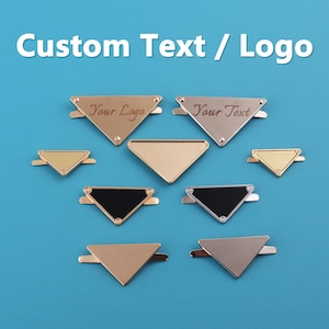 Lasergraverad triangeletikett: Anpassad etikett, väsketiketter med fötter 5-10-20-30 st