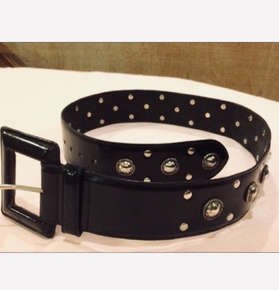 NWOT Neiman Marcus Patent Leather Belt With Silver