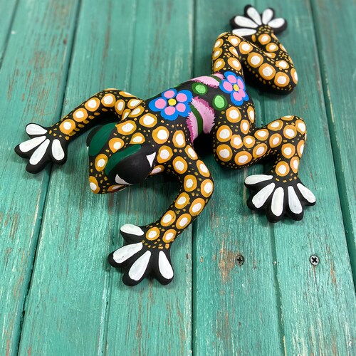Frog psychedelic - Wall Decor Clay Pottery | Alebrije