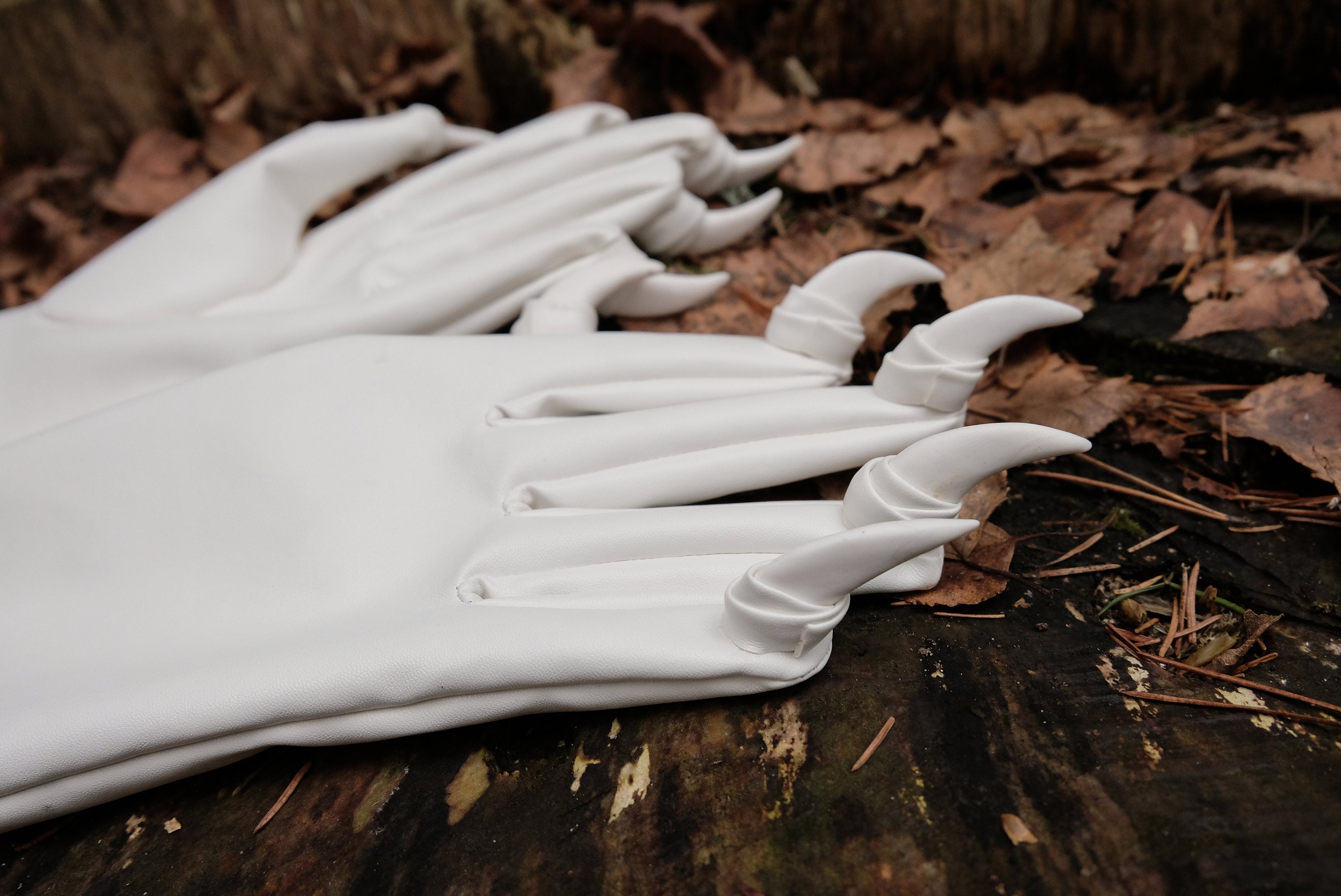 Cosplay gloves with claws TOTAL WHITE Etsy
