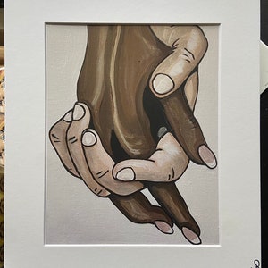 Schwarz und Weiß, die Hände halten interrassische Kunst Liebe schwarz mattiert