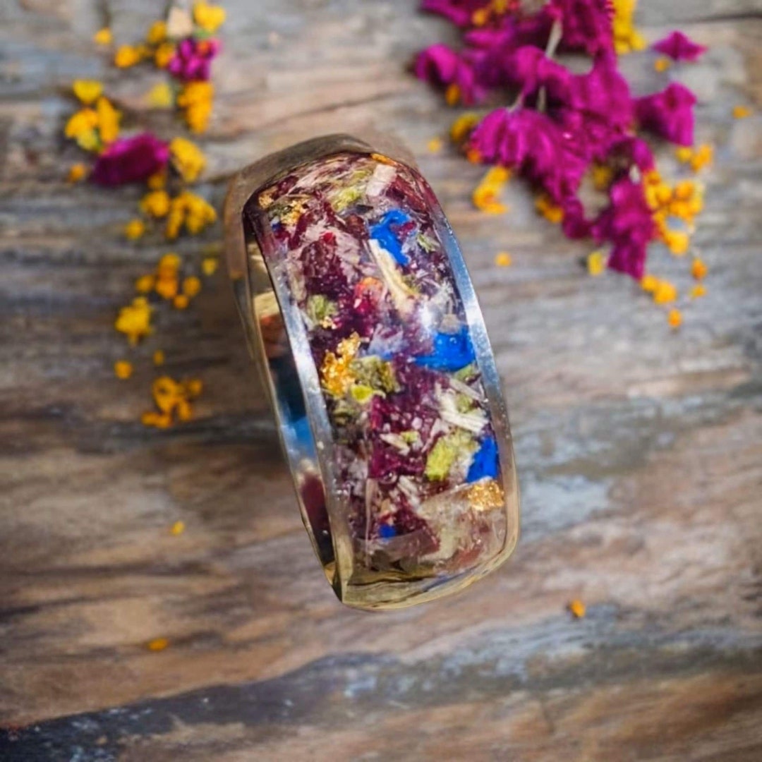 Resin Flower Ring, Pressed Flower Ring, Flower Petal Jewelry, Funeral