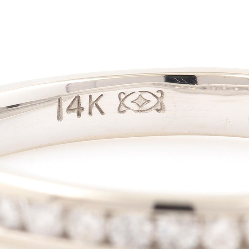 Ladies Vintage Estate 14K White Gold Diamond Wedding Anniversary Ring Band