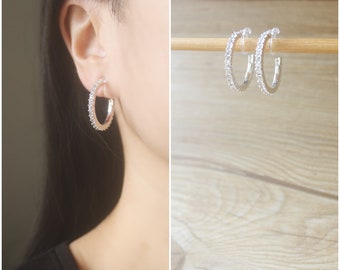 1 pair 26mm SILVER open hoop clear crystal invisible resin clip on earrings, non pierced earrings, Minimalist earrings, gift for her