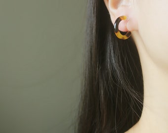 1 pair 18mm Amber Tortoise Shell acetate round open hoop invisible resin clip on earrings, non pierced earrings, Minimalist earrings, gift