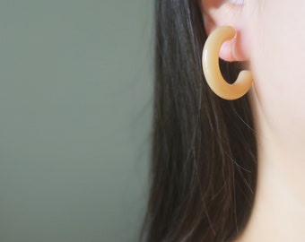 1 pair 27mm Tan color resin open hoop invisible resin clip on earrings, non pierced earrings, Acetate/Plastic/Acrylic clip on earrings