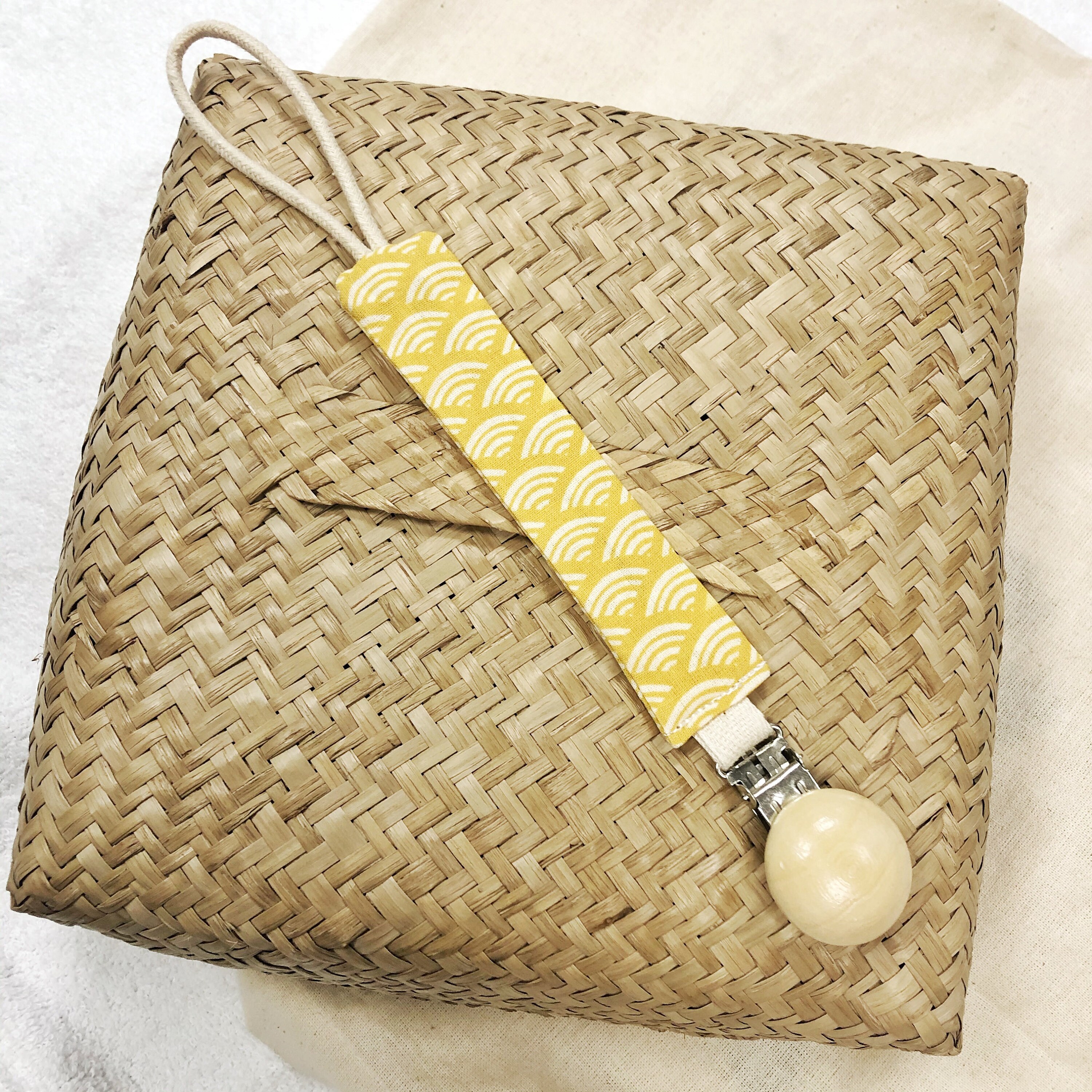 Attache Tétine En Silicone Modèle "Noham" - Attache Tétine/Attache Tétine Garçon - L'univers Des