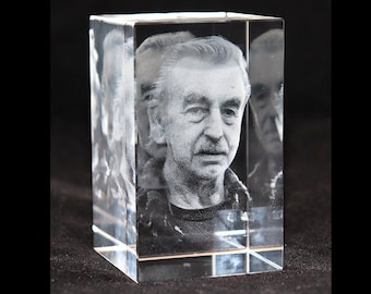 Personalised Lasered 3D Photo Crystal Small 60x40x40mm
